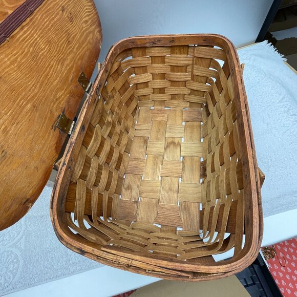 GVUC Vintage 1950s Woven Wood Picnic Basket/Hamper, 2-Handle, 18" x 11" x 8" - Picture 11 of 16